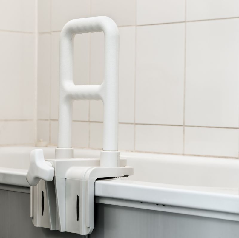 Secure Bathtub Mounting